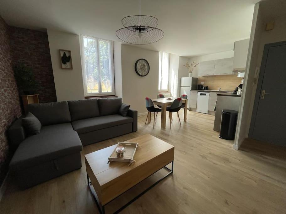 Apartamento T2Entierement Renove Style Industriel Rodez Exterior foto