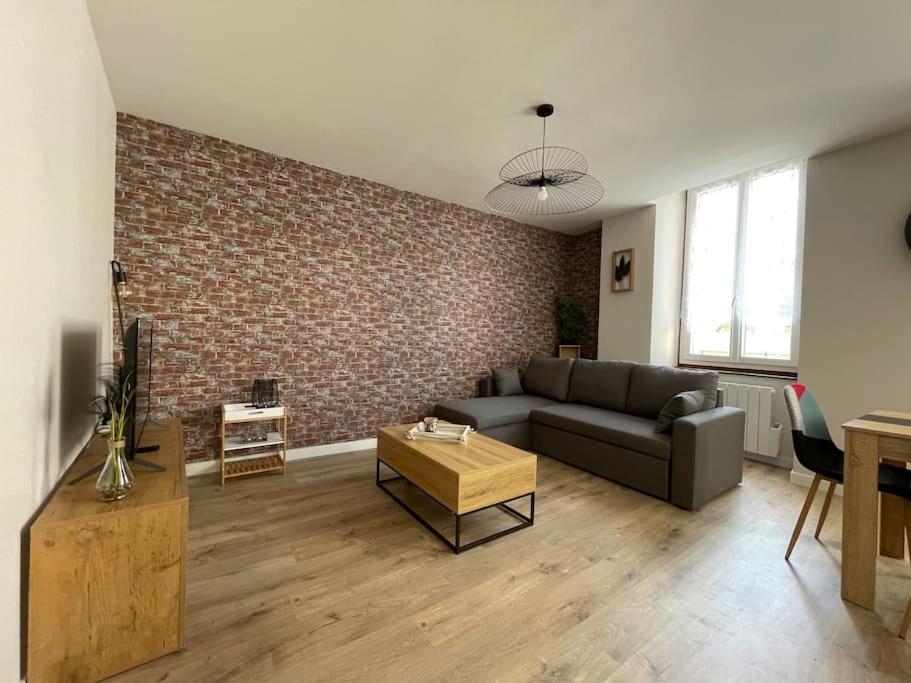 Apartamento T2Entierement Renove Style Industriel Rodez Exterior foto