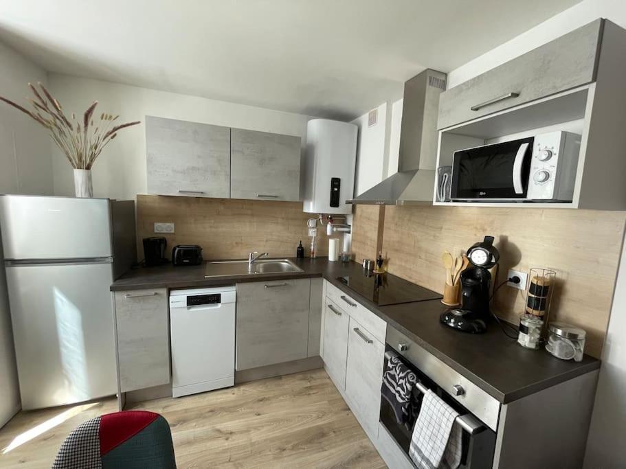 Apartamento T2Entierement Renove Style Industriel Rodez Exterior foto